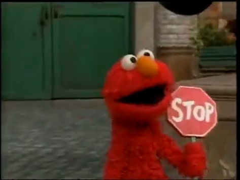 Elmo Home Screen, Sesame Street Memes Hilarious, Muppet Reaction Pics, Muppet Oc, The Count Sesame Street, Goofy Aesthetic, Elmo And Friends, Elmo World, Sesame Street Muppets