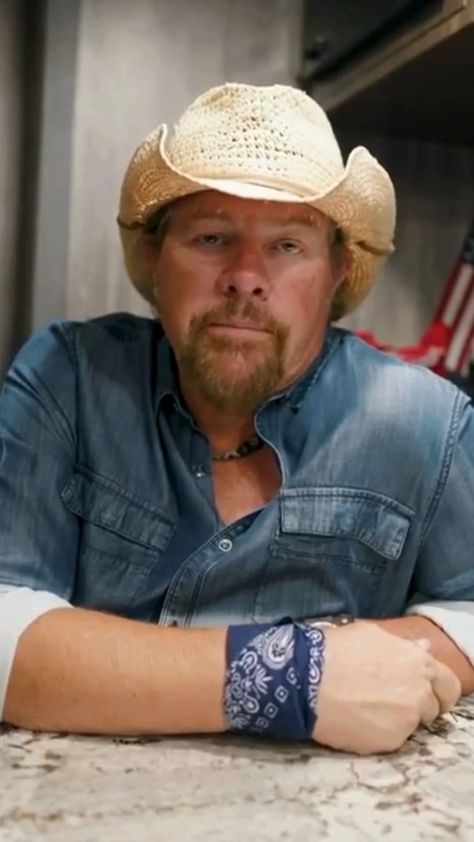 Fox News | REMEMBERING AN ICON: The story behind one of Toby Keith's most famous songs. @foxnation | Instagram Famous Songs, Toby Keith, Country Music Artists, Fox News, Country Music, Music Artists, The Story, Fox, Songs