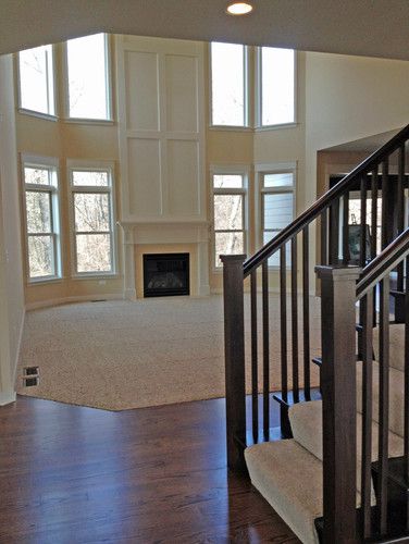 Two Story Family Room, Family Room Design Ideas, New House Design, Small Basement Remodeling, Fixer Upper Living Room, House Design Plans, Small Basement Remodel, Traditional Family Room, Mantle Ideas