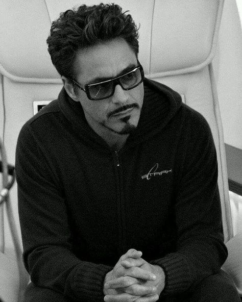 ♥ Robert Downey Jr Wallpaper, Robert Downey Jnr, Tony Stank, Robert Jr, Toni Stark, Robert Downey Jr., Robert Downey Jr Iron Man, Iron Man Tony Stark, Iron Man 3