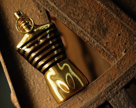 Jean Paul Gaultier Fragrance, Jpg Le Male Elixir, Jean Paul Gaultier Le Male Elixir, Le Male Elixir, Men In Shower, Perfume Jean Paul, Jean Paul Gaultier Le Male, Cologne Collection, Best Perfume For Men