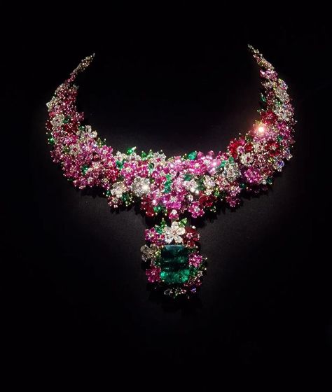 Rachel Garrahan (@rgarrahan) • Instagram photos and videos Victoire De Castellane, Garden Paradise, Nyc Jewelry, High Jewellery, Historical Jewellery, Fine Jewelery, Pink Bling, Barbecue Sauce, A Necklace