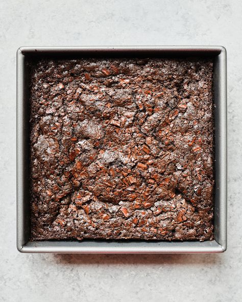 Mochi Brownies Chocolate Mochi Recipe, Mochi Brownie Recipe, Mochi Brownie, Mochi Brownies, Manju Recipe, Cake And Brownie, Chocolate Mochi, Country Desserts, Mat Inspiration