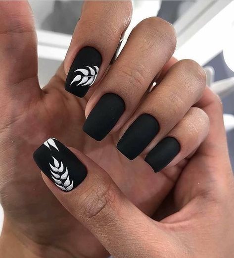 (paid link) DIY nail designs black Hacks That Are Borderline Genius - DIY & Crafts>>> Visit the image link for more details. Square Nails Design, Black Acrylic Nails, Square Nail Designs, Short Square Nails, Cute Acrylic Nail Designs, Short Acrylic, White Nail Designs, Black Nail Designs, Short Nail Designs