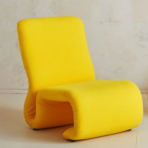 An early sculptural masterpiece by Jan Ekselius, the 1970s 'Etcetera' chair brings bold curves and Space Age flair. Wrapped in vibrant yellow upholstery, these chairs can be customized in the fabric of your choosing. ⁠ ⁠ DM us for more details on these stunners or to learn more about our upholstery services. ⁠ Etcetera Chair, Space Age Chair, Shuttle Bus, Ceramics Pottery Bowls, Accent Seating, Free Standing Wall, Decor 2024, Entry Tables, Swedish Design