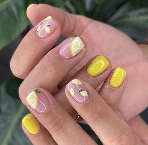 Italy Nail Art, Italy Manicure, Cute Pastel Nails, Nails For Easter, Easter Nails Designs, Cute Easter Nails, Gel Powder Nails, Italy Nails, Easter Nails Easy