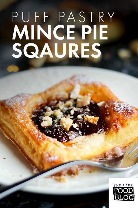 Puff Pastry Mince Pie Squares #Christmas #PuffPastry #MincePies Mincemeat Squares, Mince Meat Pie, Tarts With Puff Pastry, Mincemeat Tarts, Easy Xmas Dessert, Mincemeat Recipes, Pastry Squares, Pie With Puff Pastry, Pie Squares