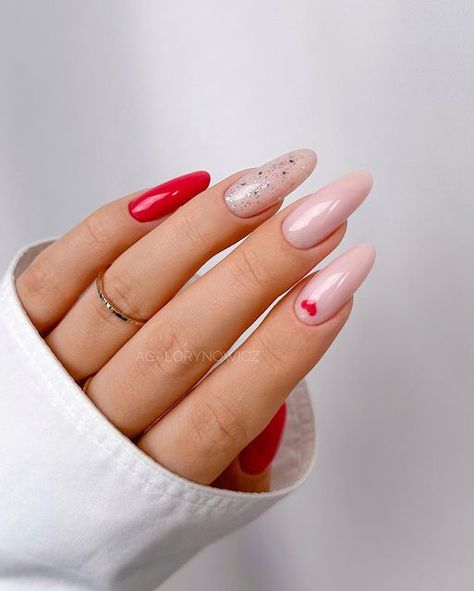 Easy Nail Art Ideas, Red Manicure, Nails Easy, February 14th, Short Nails Art, Pink Nail Art, Pink Nail Designs, Pastel Nails, Neutral Nails