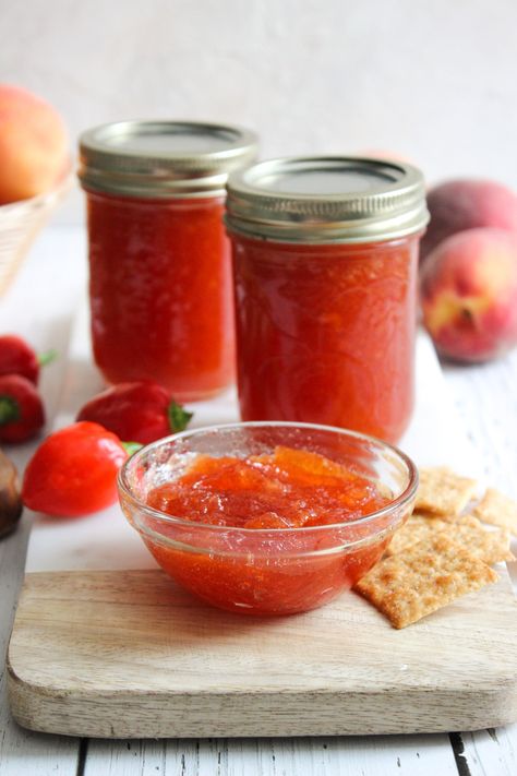 Peach and habanero pepper jam – Taking the guesswork out of Greek cooking…one cup at a time Peach Habanero Jam With Pectin, Peach Habanero Jam Canning, Habanero Peach Jelly, Habanero Peach Jam, Peach Habanero Jam, Habanero Jam, Jelly Making, Pepper Jam, Peach Jam Recipe