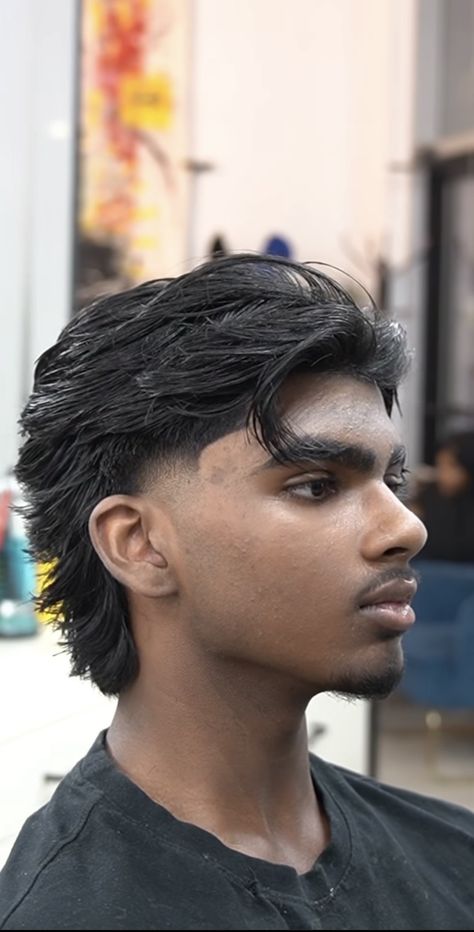 Mullet Hairstyle Men Fade, Mens Haircuts Wavy Hair, Haircut Designs For Men, Burst Fade, Taper Fade Haircut, Crop Hair, Going Bald, Mens Fade, Haircut Designs