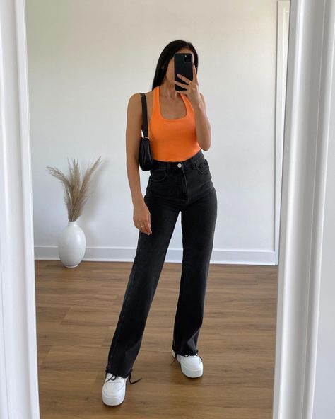 Black Jeans Orange Top Outfit, 90s Straight Leg Jeans Outfit Summer, Orange Top Black Pants Outfit, Orange Crop Top Outfit Summer, Black Straight Leg Jeans Outfit Summer, Black Wide Leg Jeans Outfit Summer, Orange Top Outfit Ideas, Orange Top Black Pants, Orange Crop Top Outfit