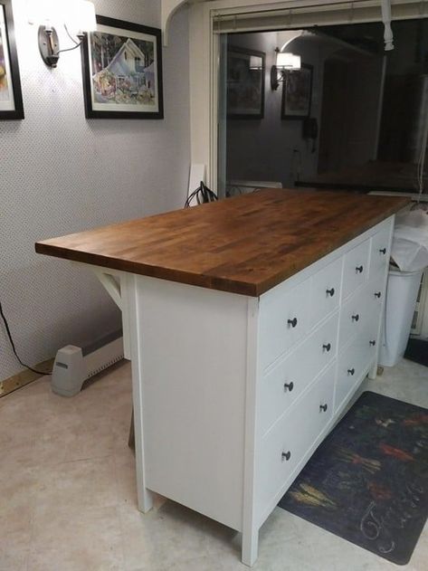 Ikea Kitchen Island With Seating, Kitchen Island Oak, Dapur Ikea, Kitchen Islands Ideas With Seating, Storage And Seating, Island Storage, Kitchen Island Storage, Ikea Desk Hack, Ikea Kitchen Island