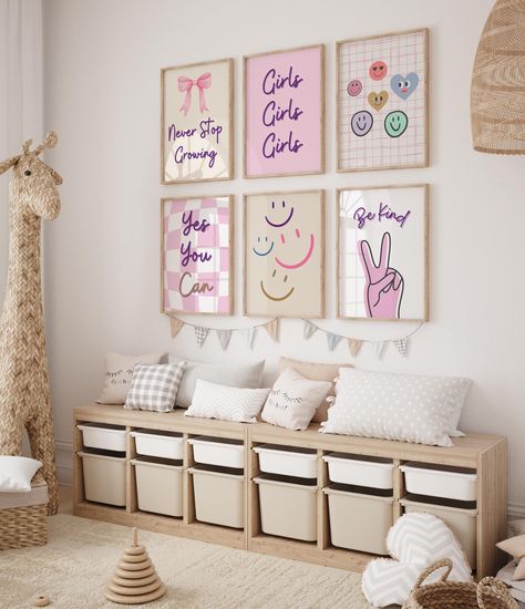 Smiley Nursery, Boho Teen Bedroom, Boho Girls Room, Teen Girl Wall Art, Art Teen, Big Girl Bedrooms, Girl Wall Art, Teen Girl Room, Old Room