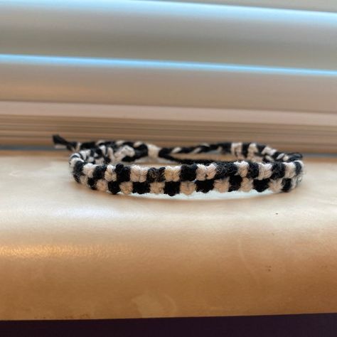 Alpha pattern #17866 variation #22853 | BraceletBook Checker Board, Alpha Pattern, Alpha Patterns, Friendship Bracelet Patterns, Friendship Bracelet, Bracelet Patterns, Friendship Bracelets, Cool Designs, Diamonds