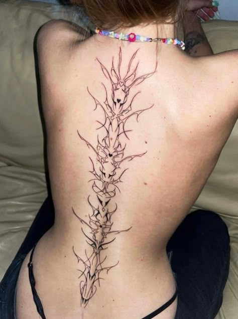 Spinal Fusion Scar Tattoo, Pink Spine Tattoo, Creepy Spine Tattoos, Alt Spine Tattoos, Heart Spine Tattoo, Aether Tattoo, Anime Spine Tattoo, Spine Sketch, Spine Reference