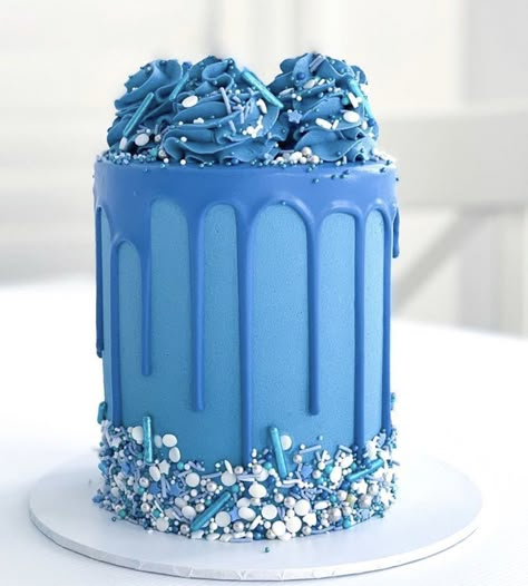 Blue Drip Cake For Men, Blue Birthday Cake For Men, Blue Simple Cake, Blue Cake Ideas For Men, Blue Birthday Cake Ideas, Blue Cake Ideas Birthday, Blue Cake Decoration, Blue Buttercream Cake, Blue Drip Cake