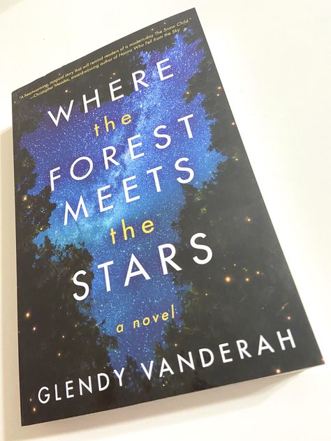 Where The Forest Meets The Stars, Different Vibes, Book Club Questions, Recommended Books, Recommended Books To Read, Falling From The Sky, Romantic Scenes, Book Girl, Book Reviews