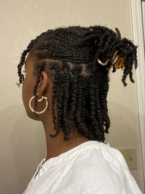 Black Protective Hairstyles Natural, Mini Twist On Natural Hair, Mini Twists Natural Hair Short 4c, Natural Twist Styles, Short Twists Natural Hair, Twist On Natural Hair, Protective Styles For Natural Hair Short, Mini Twists Natural Hair, Natural Braids