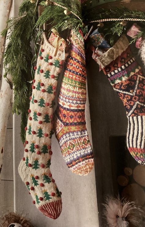 Mismatched Christmas Stockings Ideas, Mismatched Stockings Christmas, Vintage Christmas Stockings Ideas, Christmas Stockings Aesthetic, Wlw Christmas, Christmas Stockings Ideas, Best Christmas Destinations, Whimsy Christmas, Cowgirl Christmas