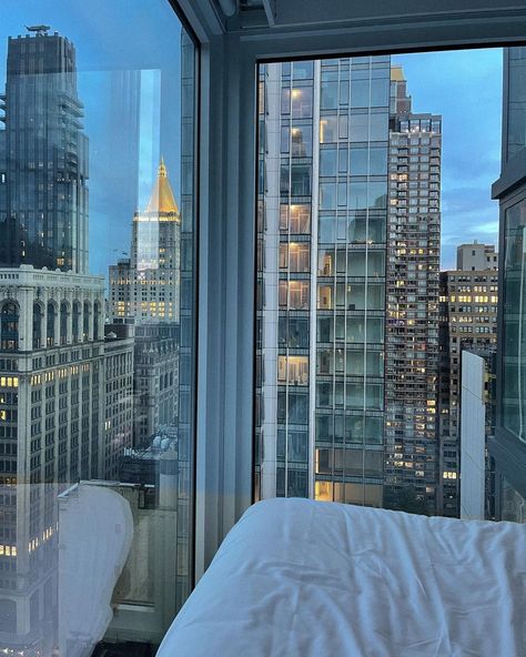 NYC hotel views New York Life Aesthetic, Michelle Infusino, Nyc Rooms, Vibe Rooms, Nyc Penthouse, Apartment View, High Rise Apartments, Nyc Hotels, New York Hotels