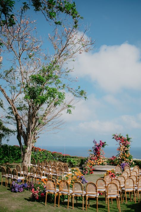 Have you ever been to Wonderland? 💫 Enter here.... Anastasia, the style queen from @wonderland_bali, is in her element here planning and styling her dream clients' dream day 🌸 Swipe left to see more and share with your dream team 💕 Planning, styling and 🌸🌸🌸 @wonderland_bali Venue @wonderlanduluwatu Furniture and ware @theislecobali Catering @baligoodfoodcatering Bar @saludbali Photographer @thelimitlessmoment Dj @djflex_1 #baliwedding #balibride #wonderlandbali #baliweddingvenue #baliflo... Bali Wedding Decorations, Dainty Wedding, To Wonderland, Instagram Board, Dream Clients, Dream Day, Bali Wedding, Dream Client, Wedding Venue Ideas