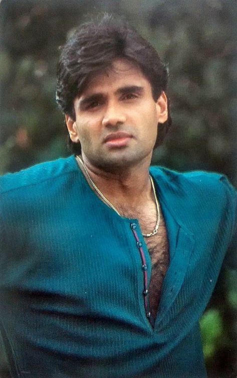 #SunielShetty   #BollywoodFlashback #90s #rare #postcard #muvyz #muvyz090419  @SunielVShetty Sunil Shetty Old Photos, Akshay Kumar Photoshoot, Sunil Shetty, Suniel Shetty, Indian Bollywood Actors, Perfect Physique, Heart Throb, Bollywood Pictures, Doraemon Wallpapers