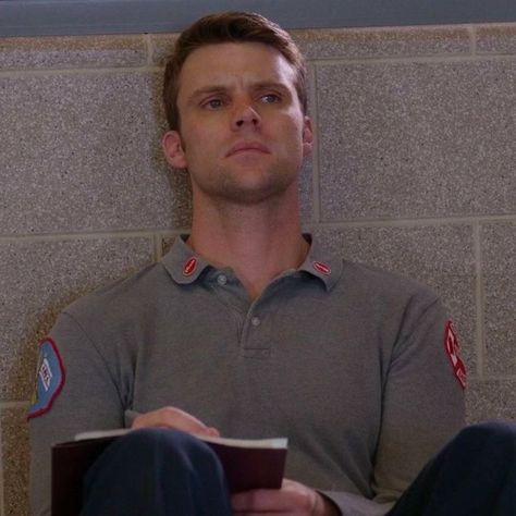 Matt Casey Chicago Fire, Robert Chase, Matthew Casey, Dr Chase, Thomas Perry, Chicago Fire Casey, Katie Nolan, Matt Casey, Chicago Crossover