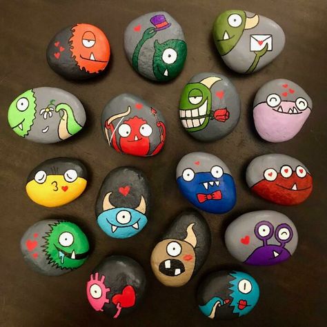 My Wife And I Paint Rocks And Hide Them For People To Find. Here's A Batch Of Valentine-Themed Little Monsters Ready To Steal Your Heart. Enjoy Love Your Partner, Stone Pictures Pebble Art, Garden Rock Art, Diy Rock Art, Paint Rocks, Halloween Rocks, Stone Art Painting, Painted Rocks Kids, Rock And Pebbles