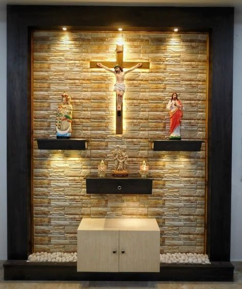 Prayer Room Ideas Catholic, Alter Design For Home Catholic, Altar Design Home, Altar Design Home Catholic, Home Altar Catholic Beautiful, Wall Altar Ideas Catholic, Christian Room Decor, Altar Catholic, Home Altar Catholic