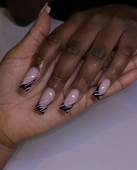 Nail Colors For Black Women, Colors For Black Women, Quartz Nails, Wow Nails, Subtle Nails, French Tip Acrylic Nails, Dope Nail Designs, Simple Acrylic Nails, Short Square Acrylic Nails