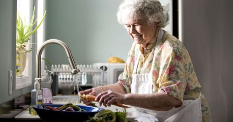 Woman In Kitchen, Calcium Deposits, How To Wash Vegetables, Bone Diseases, Vitamin D Deficiency, Mini Pizzas, Elderly Woman, Bone Loss, Simple Kitchen