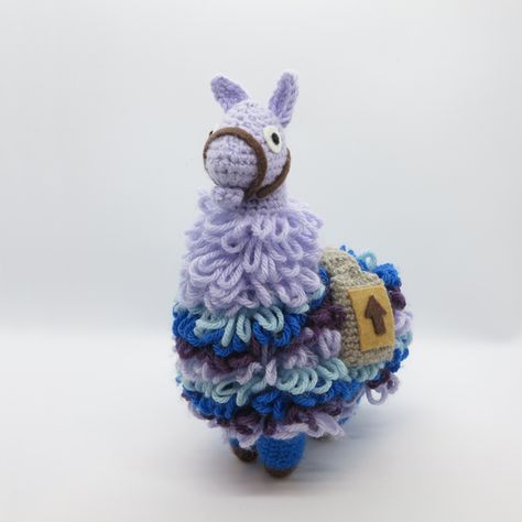 Crochet Fortnite Llama, Fortnite Crochet Patterns, Crochet Fortnite, Fortnite Crochet, Llama Crochet Pattern, Crochet Llama, Crochet Characters, Llama Toy, Llamas With Hats