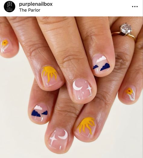 Nail Sun Design, Sun Nail Design, Sun And Moon Nails, Sun Nail Art, Nails Transparent, Sun Nails, Hand Painted Nails, Nail Piercing, Moon Nails