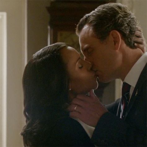 And some HD close ups #Olitz Scandal Tv Series, Scandalous Outfits, Olivia And Fitz, Genesis 6, Tony Goldwyn, Olivia Pope, Kerry Washington, Romantic Art, Scandal