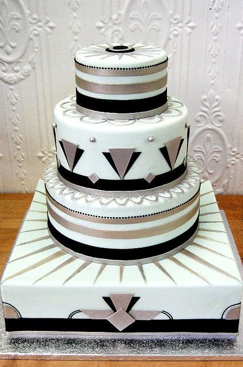 2 Tier Cake For Men, Great Gatsby Cake, Cake Purse, Gatsby Cake, Purse Cakes, Beautiful Cake Pictures, Art Deco Wedding Cake, Cake For Men, Cakes Pink