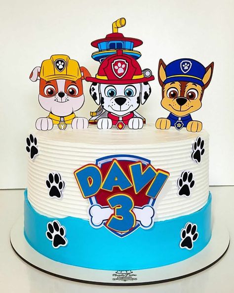 Cake Patrol Paw, Paw Patrol Bday Party, Paw Patrol 3rd Birthday Party, Tortas Paw Patrol, Diy Paw Patrol Cake, Paw Patrol Cake Boy, Simple Paw Patrol Cake, Paw Patrol Smash Cake, Paw Patrol Birthday Cakes