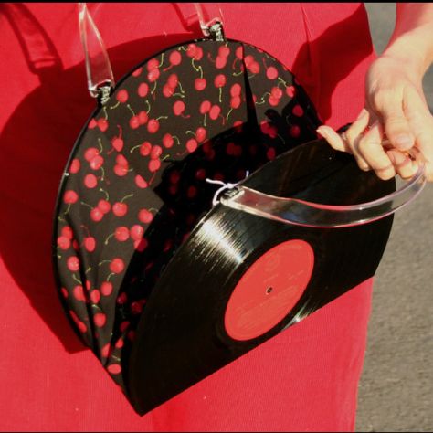 Record Purse, Cherry Stuff, Record Bag, Vinyl Record Crafts, Vinyl Purse, Funky Purses, Yellow Basket, Record Crafts, Cd Crafts