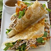 Chicken Taco Recipe - Chinese Chicken Tacos | Soy Vay Asian Tacos, Wonton Wrapper Recipes, Chicken Tacos Recipe, Chicken Taco Recipes, Healthy Tacos, Mexican Foods, Quick Healthy Breakfast, Chinese Chicken, Asian Chicken