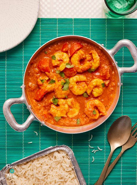 Prawn Tikka Masala - Pinch Of Nom Pinch Of Nom, Tikka Masala Recipe, Prawn Recipes, Healthy Body Weight, Masala Recipe, Tikka Masala, Poultry Recipes, Curries, The Cream