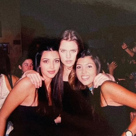 Kim Kardashian 2000's, Young Kim Kardashian, Kim Khloe Kourtney, Khloe K, Kim And Kourtney, Kloe Kardashian, Khloé Kardashian, Jenner Family, Tristan Thompson