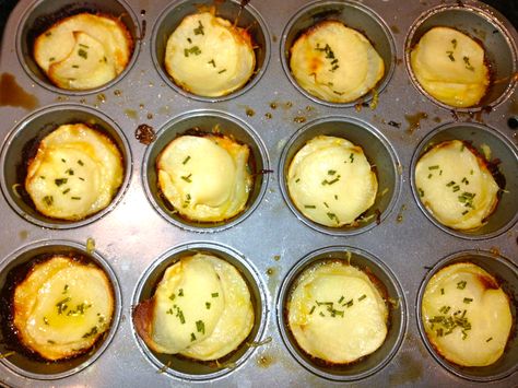 au gratin potatoes in cupcake tins recipe Muffin Tin Potatoes, Loaded Food, Potatoes Anna, Au Gratin Potatoes, Au Gratin Potato Recipes, Gratin Potatoes, Gluten Free Potatoes, Muffin Tin Recipes, Irrational Fear