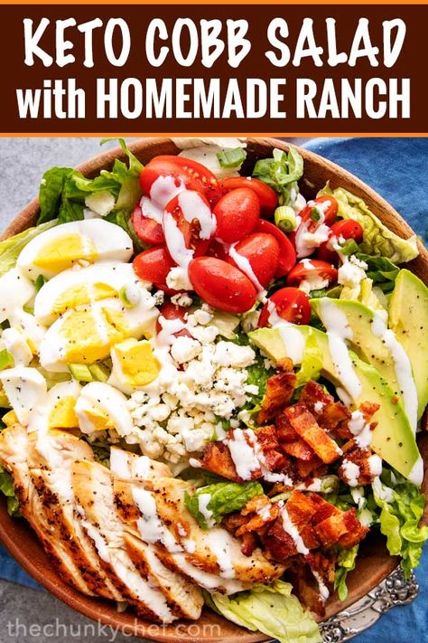 This classic Cobb salad is made with seared chicken breasts, crunchy bacon, sweet tomatoes, creamy hard-boiled eggs, buttery avocado and drizzled with a fantastic and low-carb homemade ranch dressing!  Perfect for Keto and low-carb living! #salad #cobb #lowcarb #keto #healthyrecipe #saladrecipe #ranchdressing #homemade #easyrecipe Keto Cobb Salad, Salad Cobb, Salad Taco, Salad Macaroni, Classic Cobb Salad, Salad Kale, Cobb Salad Recipe, Seared Chicken Breast, Seared Chicken