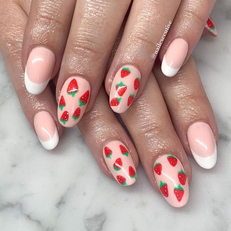 Baker Nails, Theme Nails, Strawberry Nail Art, Strawberry Nails, Wedding Strawberries, Strawberry Theme, Fruit Nail Art, Strawberry Candy, Strawberry Season