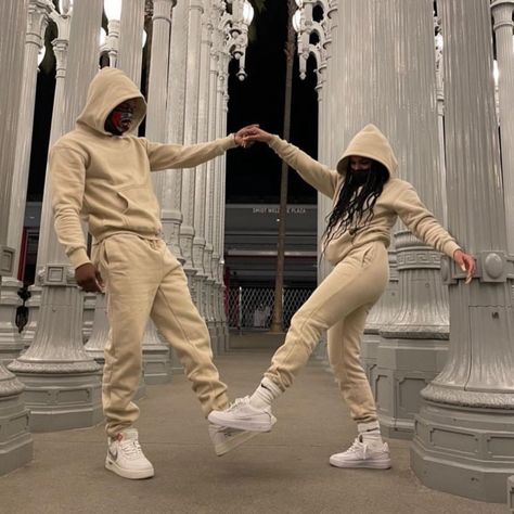 Kylie And Travis Scott, Couple Fits, Bae Goals, Black Love Couples, Black Couples Goals, Boy And Girl Best Friends, Match Me, Couple Outfits, Sweet Couple