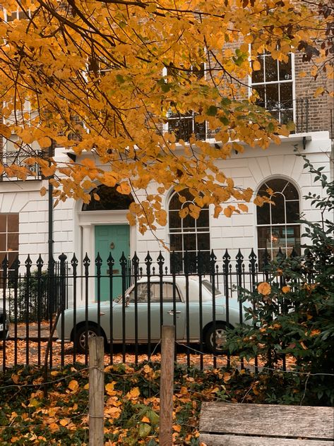 Fall In London, Neighborhood Aesthetic, Angel London, Aesthetic London, City Road, London Flat, In London, The Neighbourhood, Angel