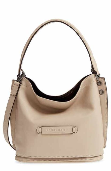 Longchamp 3d, Longchamp Backpack Beige, Longchamp Le Foulonne Crossbody Bag, High-end Beige Shoulder Bag With Gold-tone Hardware, Longchamp Le Pilage Backpack, Bag Longchamp, Belt Bags, Leather Bucket, Leather Bucket Bag