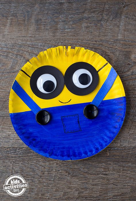 Mickey Mouse Paper Plate Craft, Paper Dishes Craft, Rocket Preschool, Vikram Thakor, Cartoon Crafts, Taco Crafts, Plate Crafts For Kids, Paper Plate Art, Minion Craft