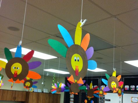 Classroom Ceiling Decorations, Colorful Classroom, Thanksgiving School, Thanksgiving Classroom, Fall Classroom Decorations, November Crafts, Thanksgiving Projects, Fall Arts And Crafts, Thanksgiving Preschool