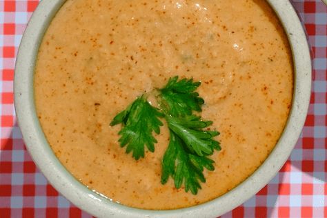 Smoky Red Pepper Crema, Red Pepper Crema, Spicy Crema, Crema Recipe, How To Make Taco, Types Of Vegetables, Stuffed Poblano Peppers, Roasted Red Peppers, Party Food Appetizers