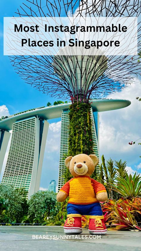 Most Instagram Worthy Places in Singapore Deck Gardens, Merlion Singapore, Places In Singapore, Marina Bay Sands Singapore, Sands Singapore, Singapore Botanic Gardens, Singapore Photos, Stunning Architecture, Most Instagrammable Places